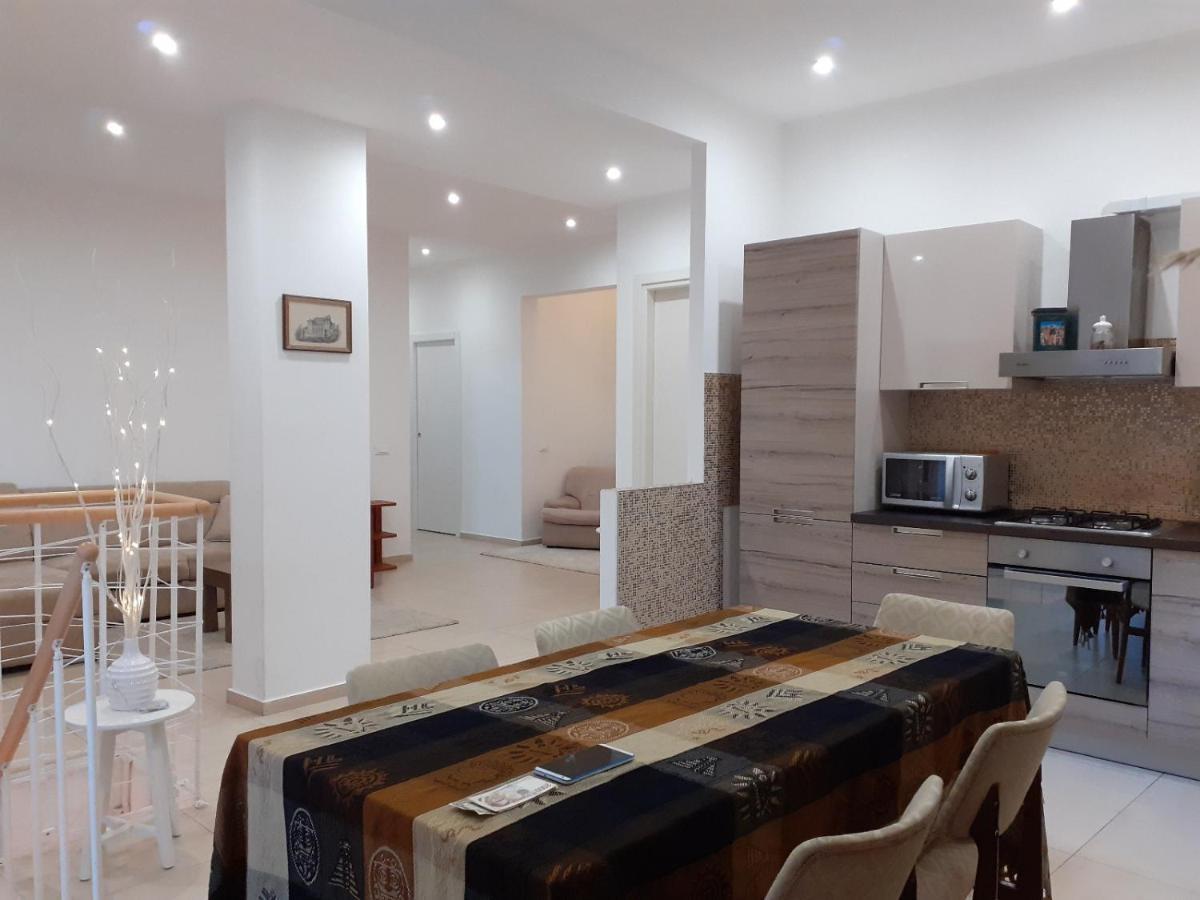 Casa Galante Ostia Centro Διαμέρισμα Εξωτερικό φωτογραφία